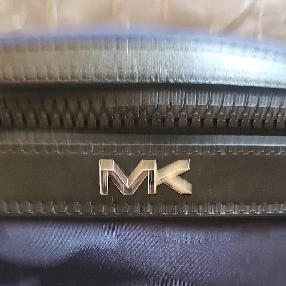 Michael Kors Black and Blue Unisex Fanny Pack - Picture 7 of 8